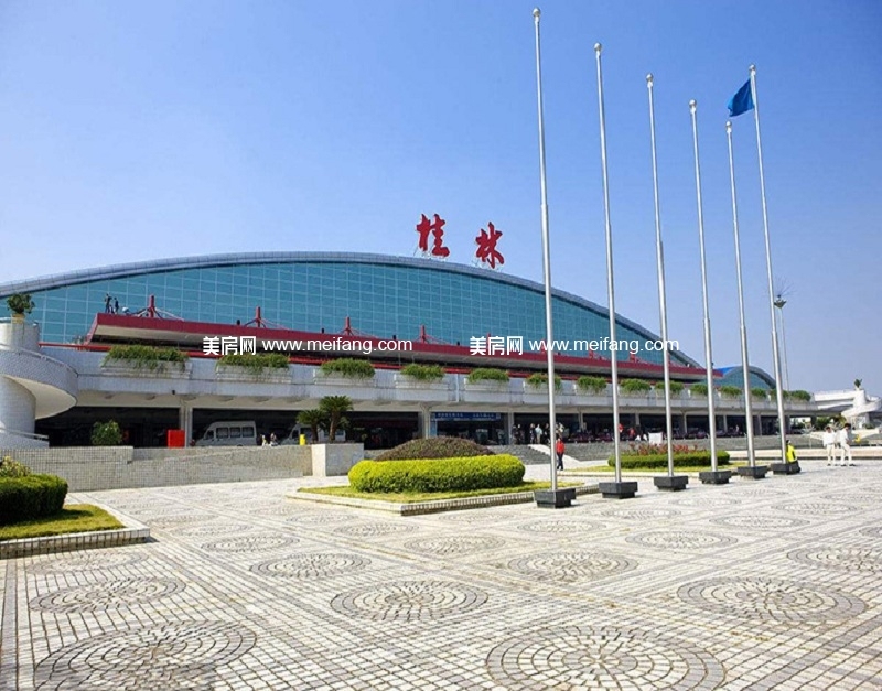 安厦漓江院子周边配套：桂林两江国际机场