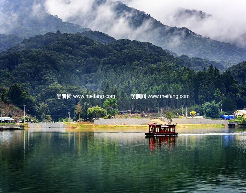 隆鑫诺亚方舟 周边配套：尖峰岭天池