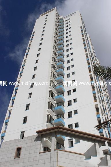 逢时弘业海景广场1#仰拍实景图（2016-06-24）