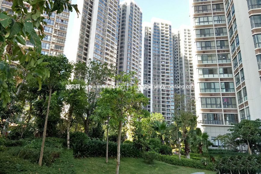 北海名座三期小区一角实景图