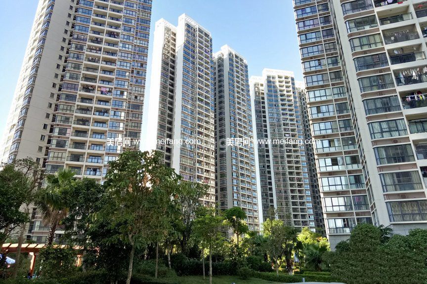 北海名座三期项目园林一角实景图