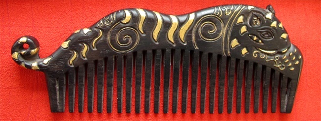 守望童真 ----青年女画家郝颉宇作品赏析 守望童真 ----青年女画家郝颉宇作品赏析