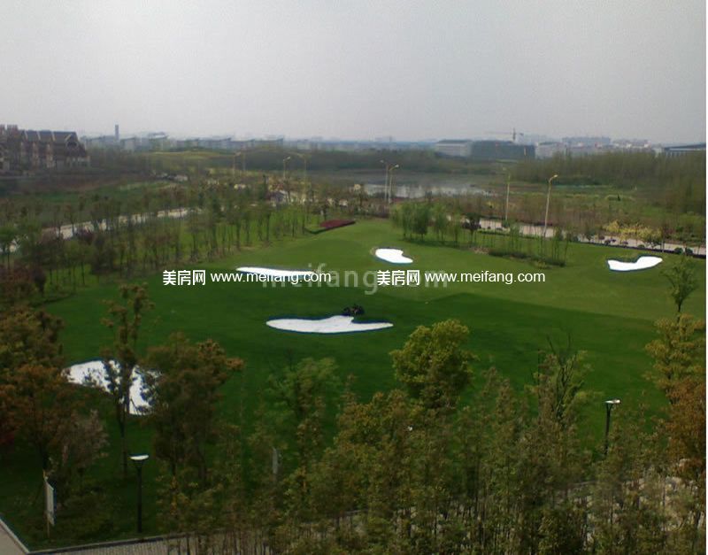 银湖山庄高尔夫球场实景图