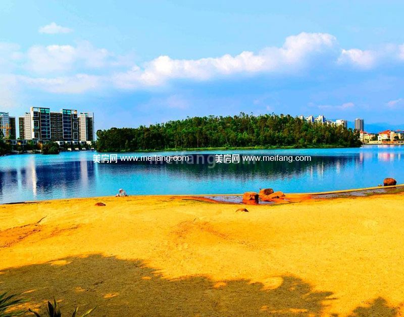 银湖山庄小区实景图