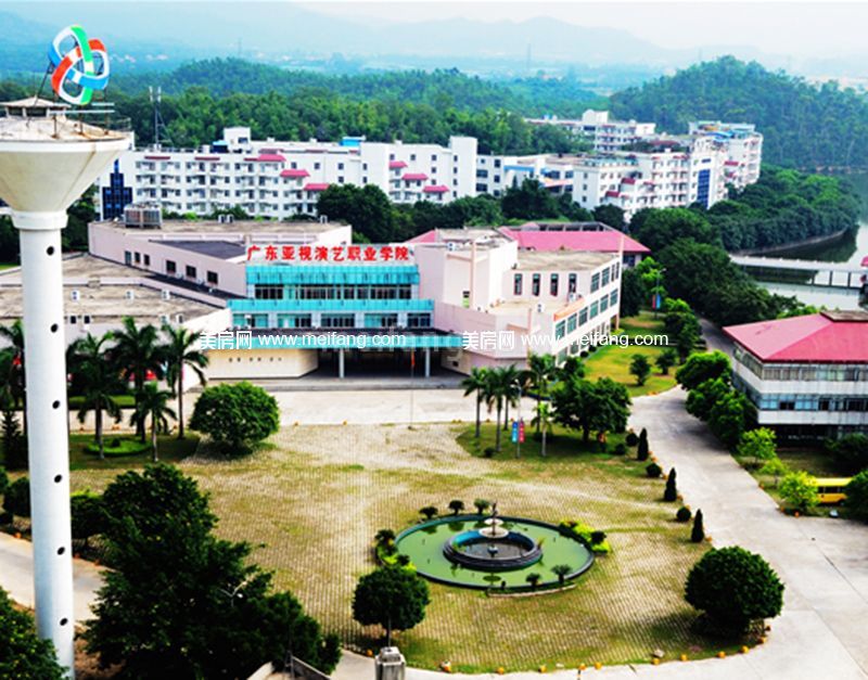 银湖山庄周边配套：学校