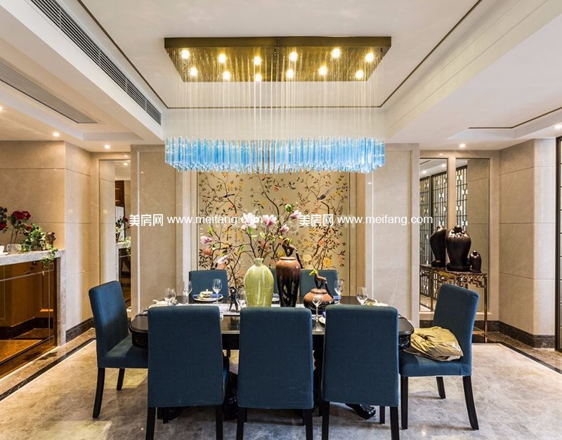 银湖山庄联排别墅样板间：餐厅