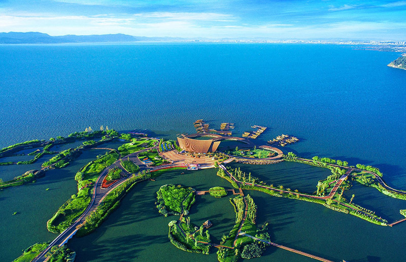 2.古滇湿地公园