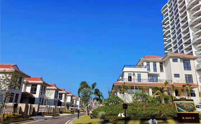 乐东中国铁建龙沐湾一号在售瞰海高层和云海别墅,均价15500元/㎡-海南