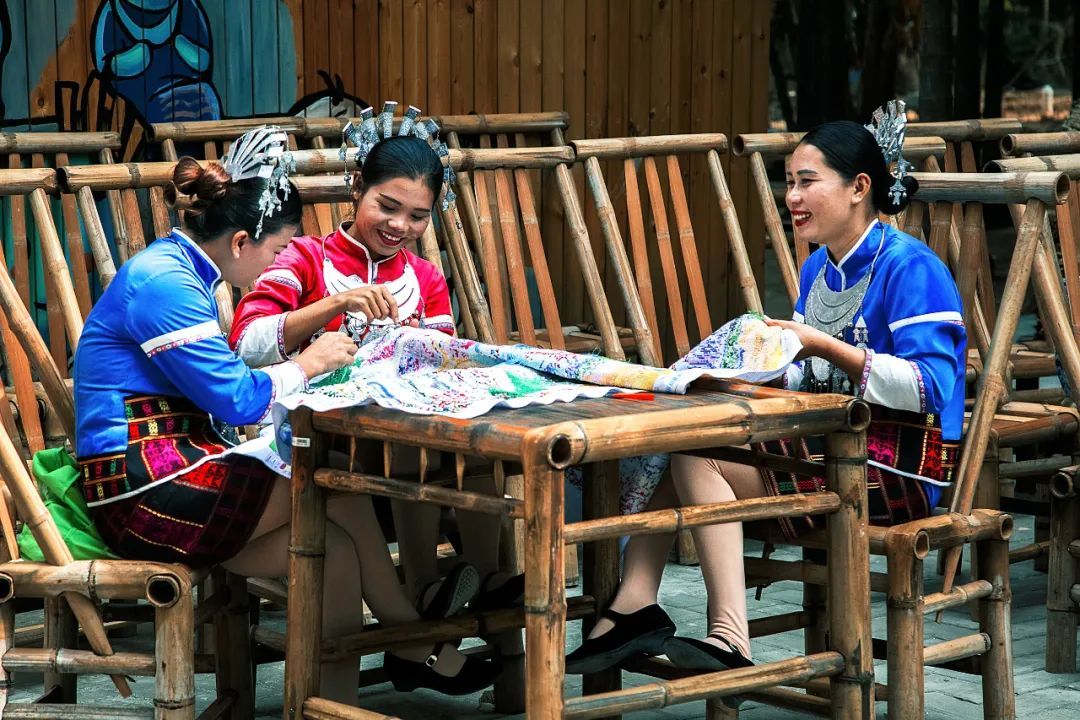 【海南作品专辑】第7期《美丽乡村》 【海南作品专辑】第7期《美丽乡村》