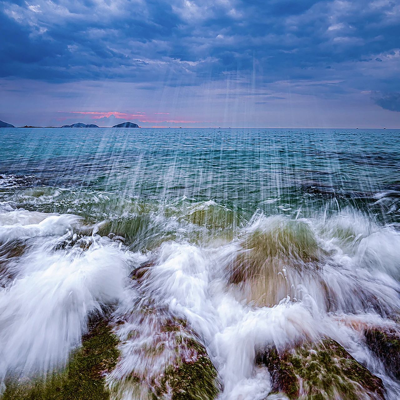 海浪迸溅 海浪迸溅