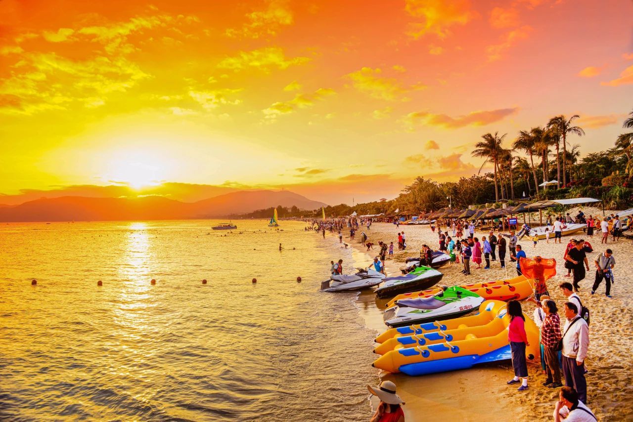 夕阳映照亚龙湾 夕阳映照亚龙湾