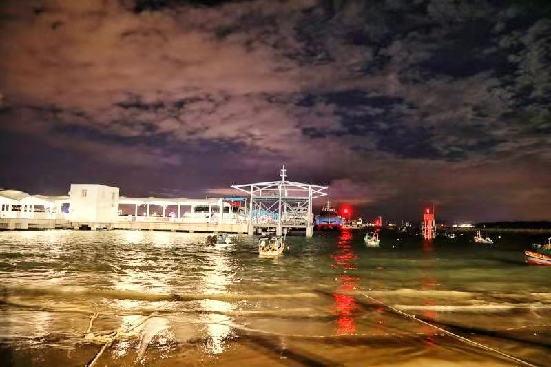 码头夜色 码头夜色