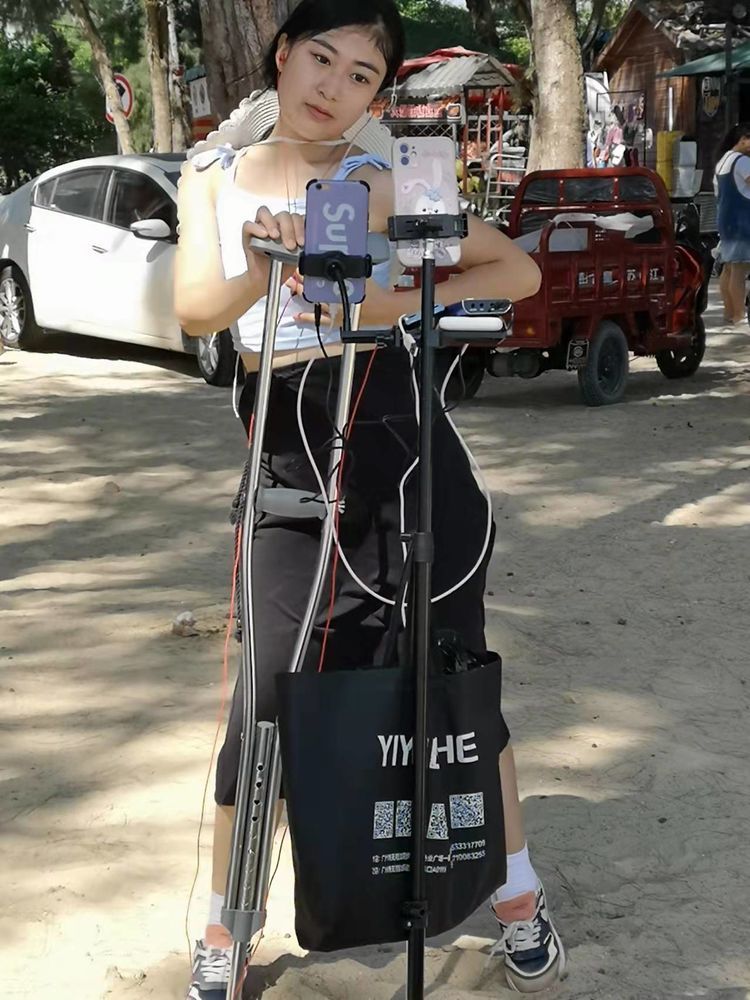 女主播在后海 女主播在后海