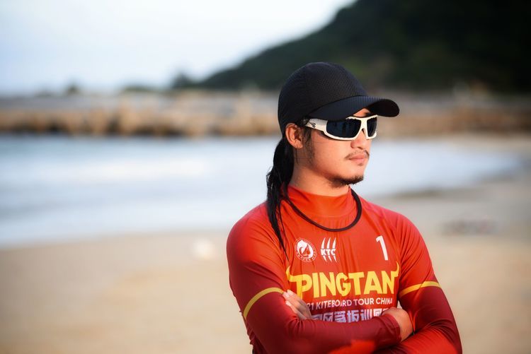 冲浪帅哥 冲浪帅哥