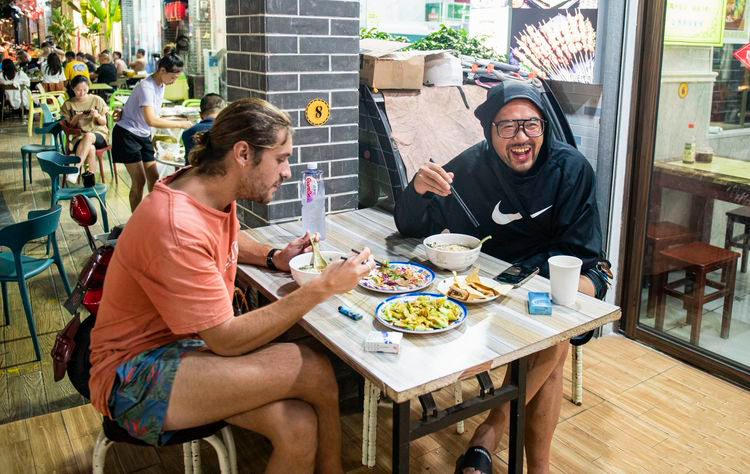 爱吃中 国菜 爱吃中 国菜