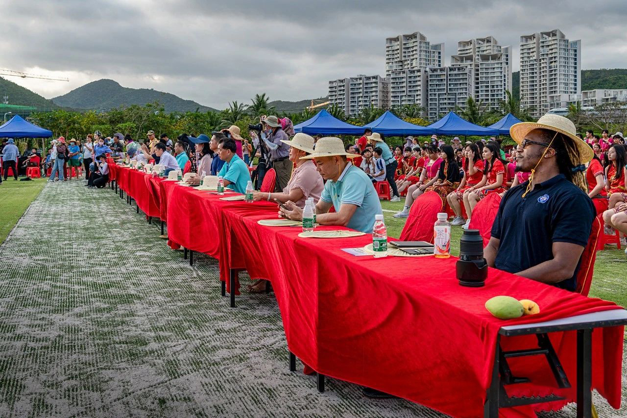 “三月三”的盛会 “三月三”的盛会