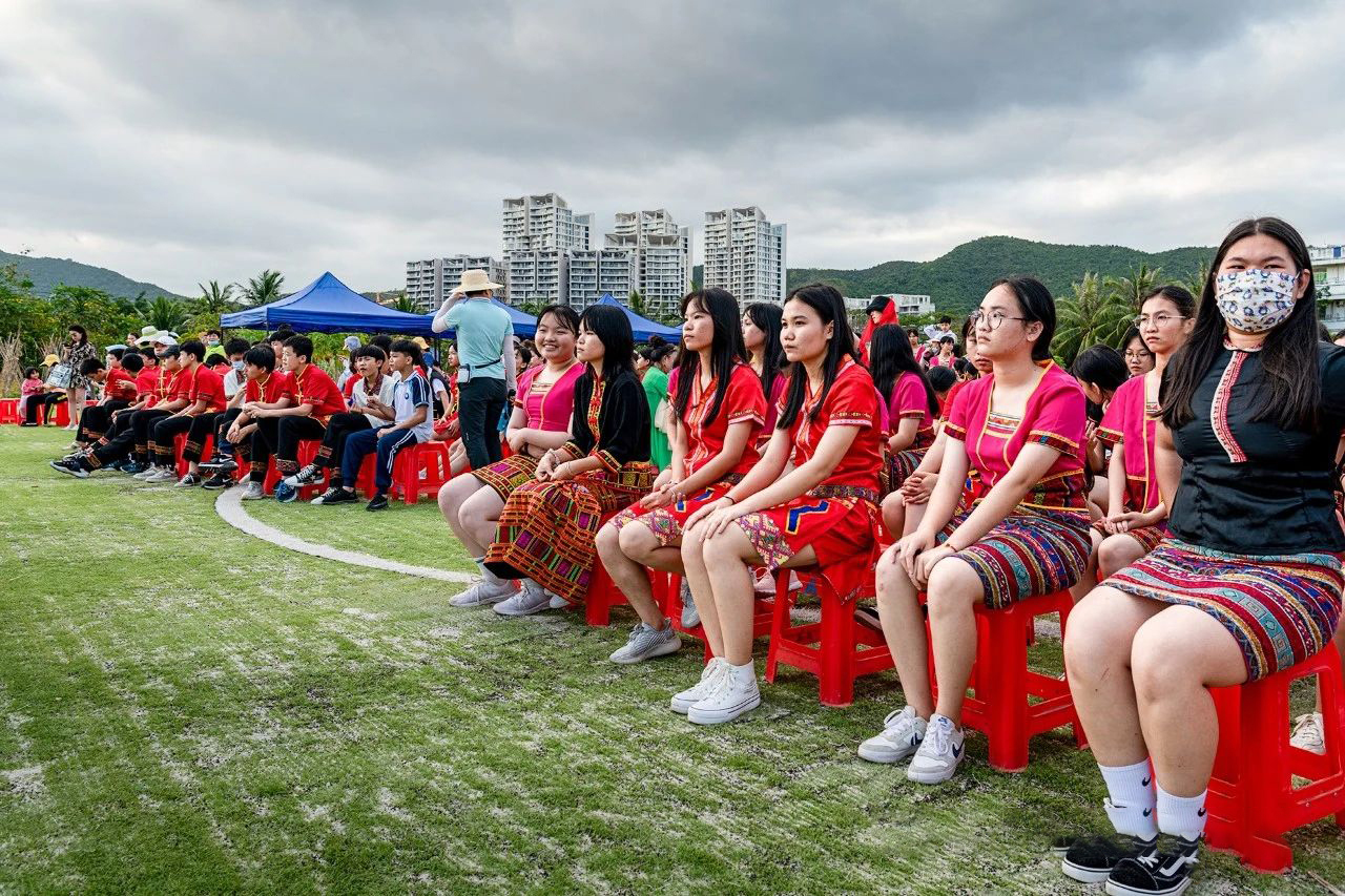 “三月三”的盛会 “三月三”的盛会