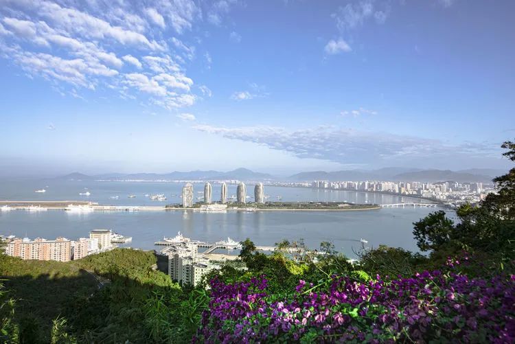 聚焦黎族风情~三亚市旅琼摄影家协会鹿回头环境人像拍摄纪实 聚焦黎族风情~三亚市旅琼摄影家协会鹿回头环境人像拍摄纪实