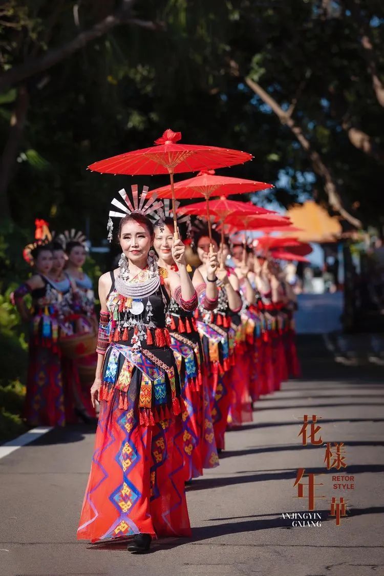 聚焦黎族风情~三亚市旅琼摄影家协会鹿回头环境人像拍摄纪实 聚焦黎族风情~三亚市旅琼摄影家协会鹿回头环境人像拍摄纪实