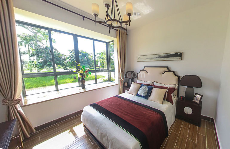 首创森林湖样板间：卧室