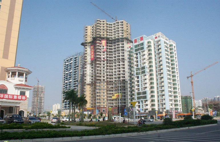 银滩海尊实景图