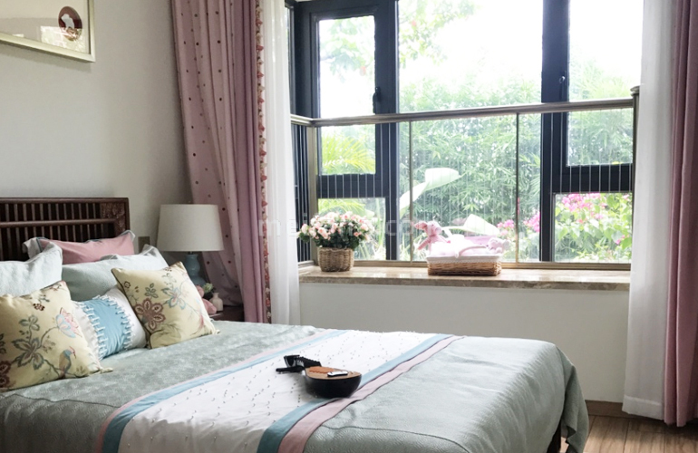 新合鑫观悦城样板间：卧室