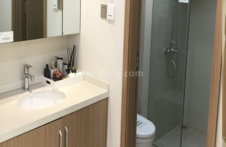 新合鑫观悦城样板间：卫生间