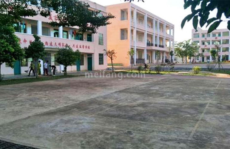 景业白鹭洲南宝中学