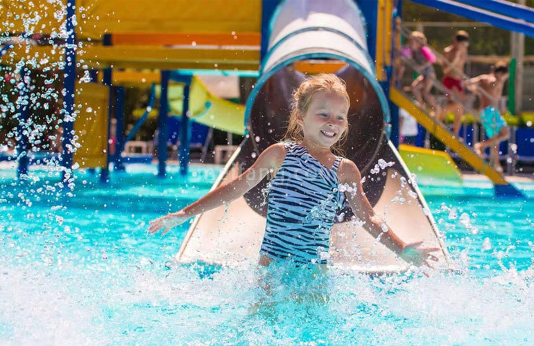 观澜湖君悦公馆水上乐园