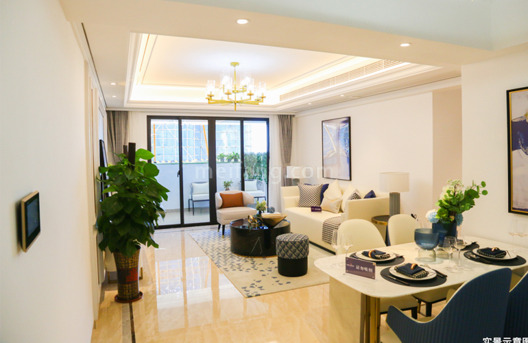 国瑞红塘湾客厅