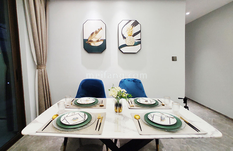 美林苑三期D户型样板间-餐厅