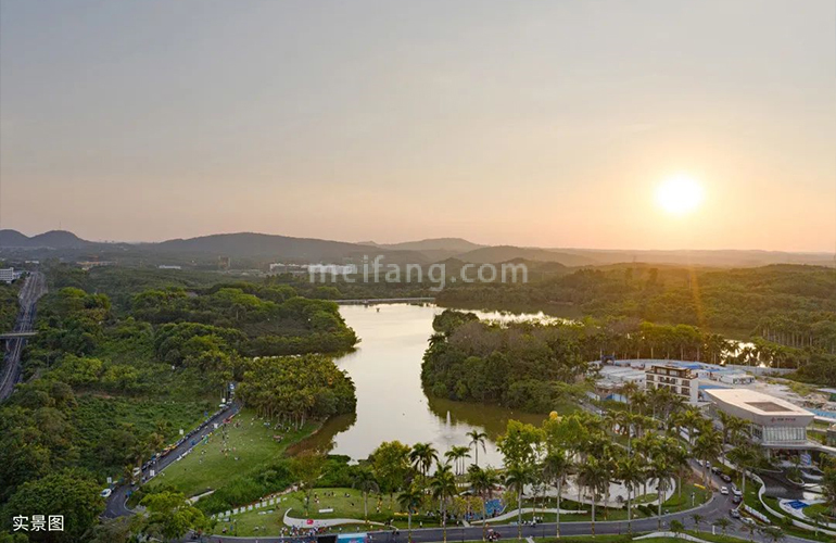 鸿基翡翠湖实景图
