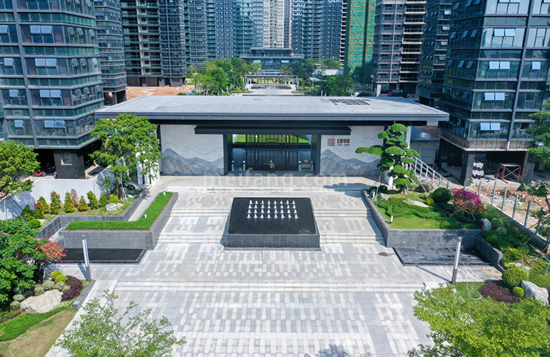 崇峰壹号院主入口实景