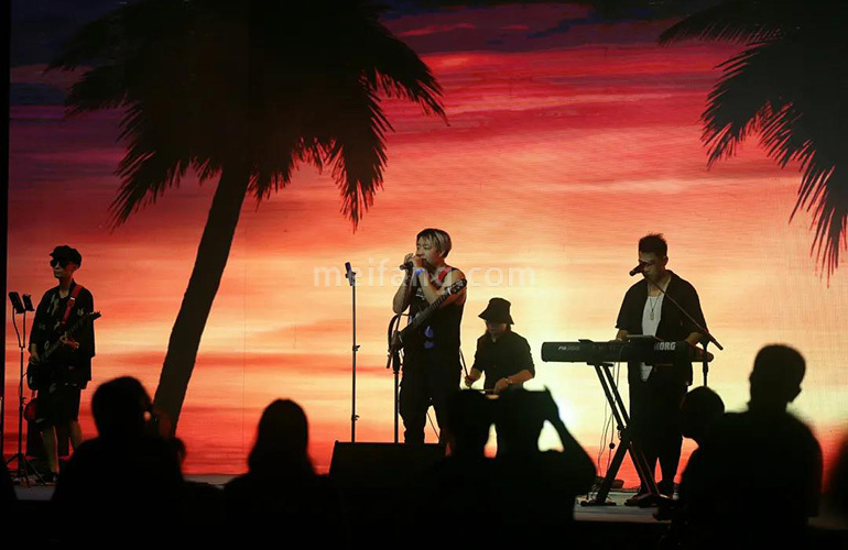 海泉湾时光序海边帐篷音乐节