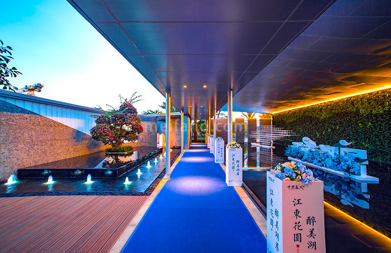 合甲十里春风实景图