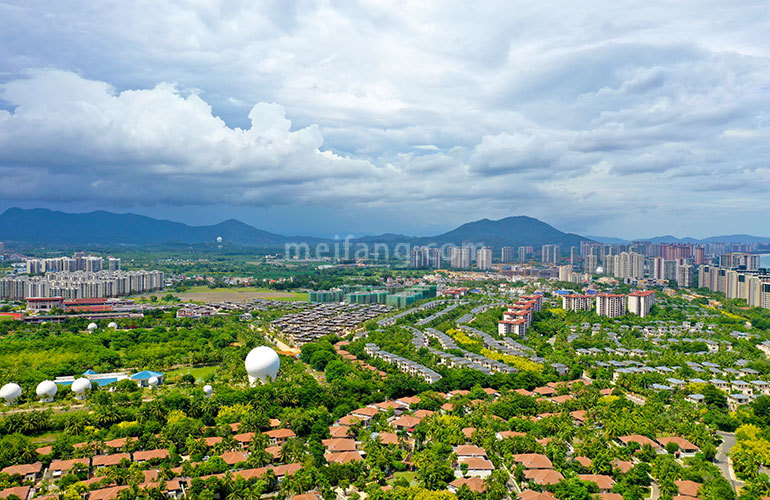 雅居乐清水湾蔚蓝小院星海传说实景图