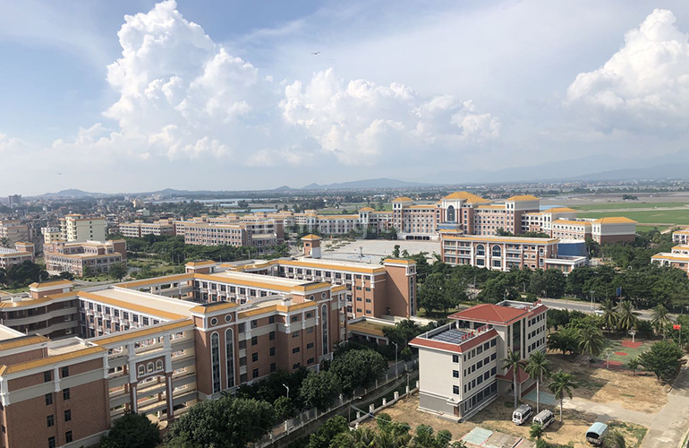 龙腾湾金沙海岸