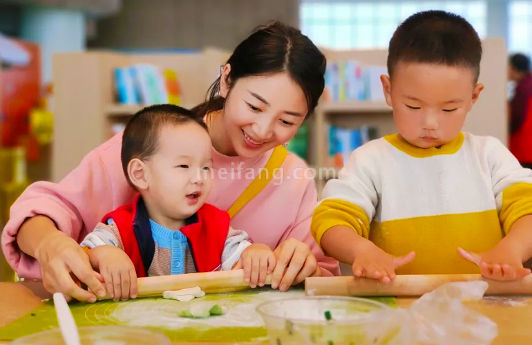 富力悦海湾饺子制作