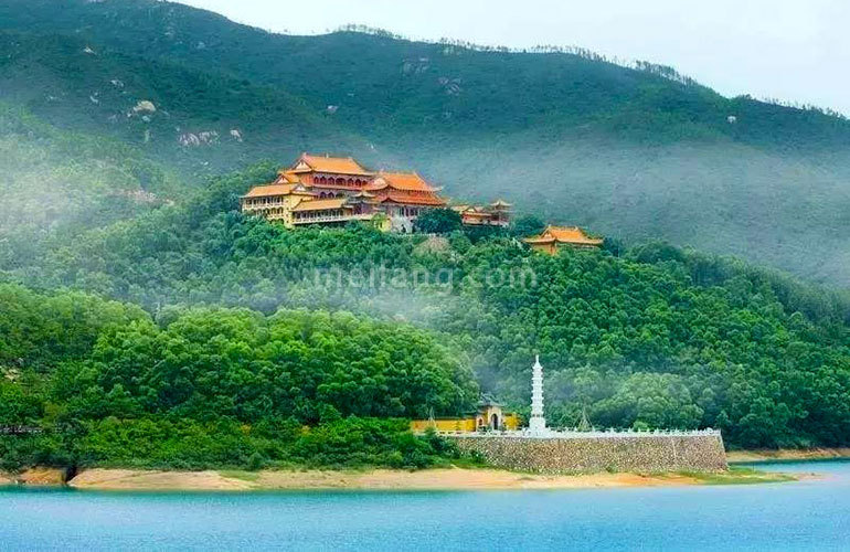 世荣峰景广场金台寺