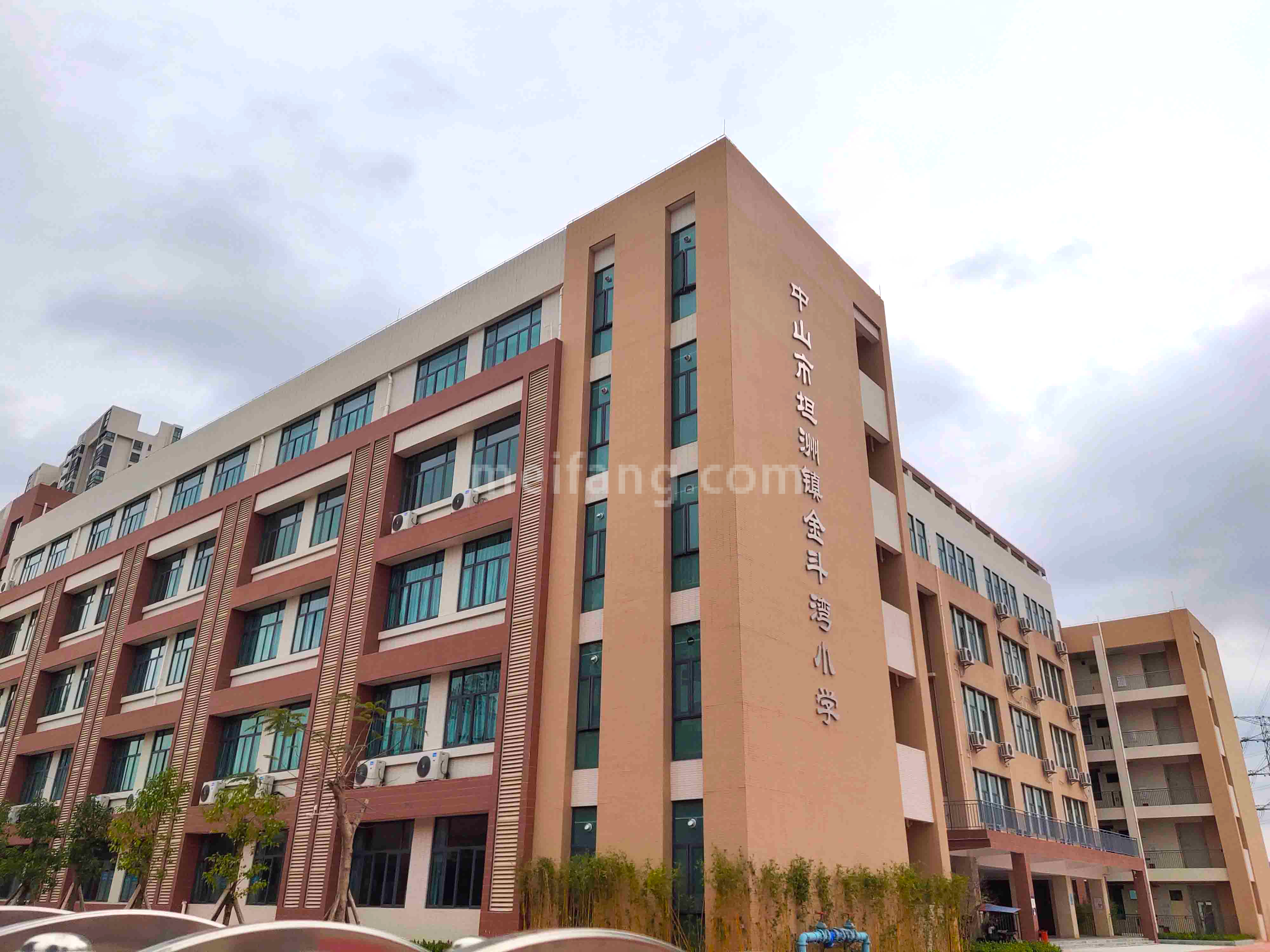 敏捷锦绣国际花城五期配建学校