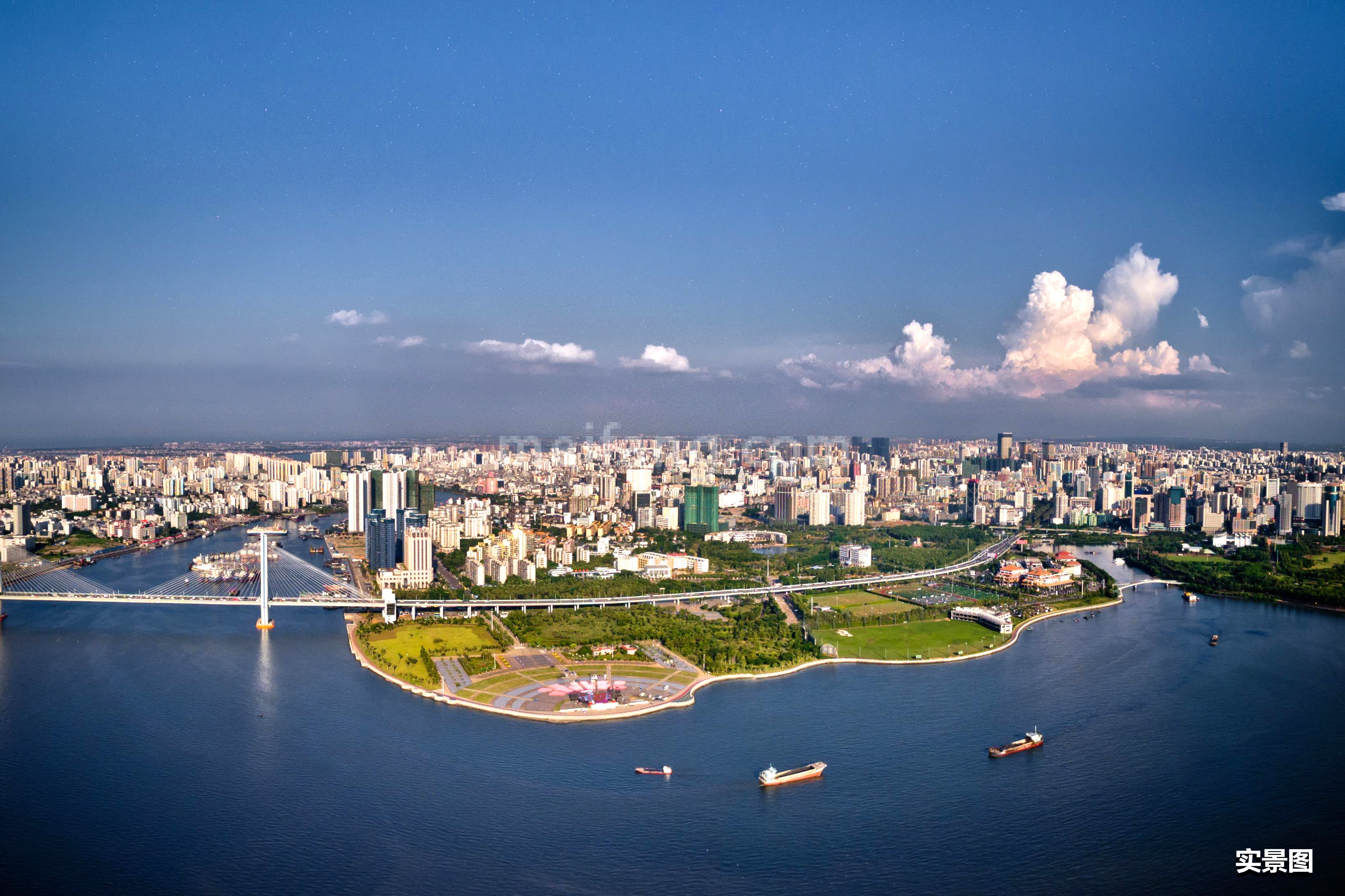 绿地空港GIC
