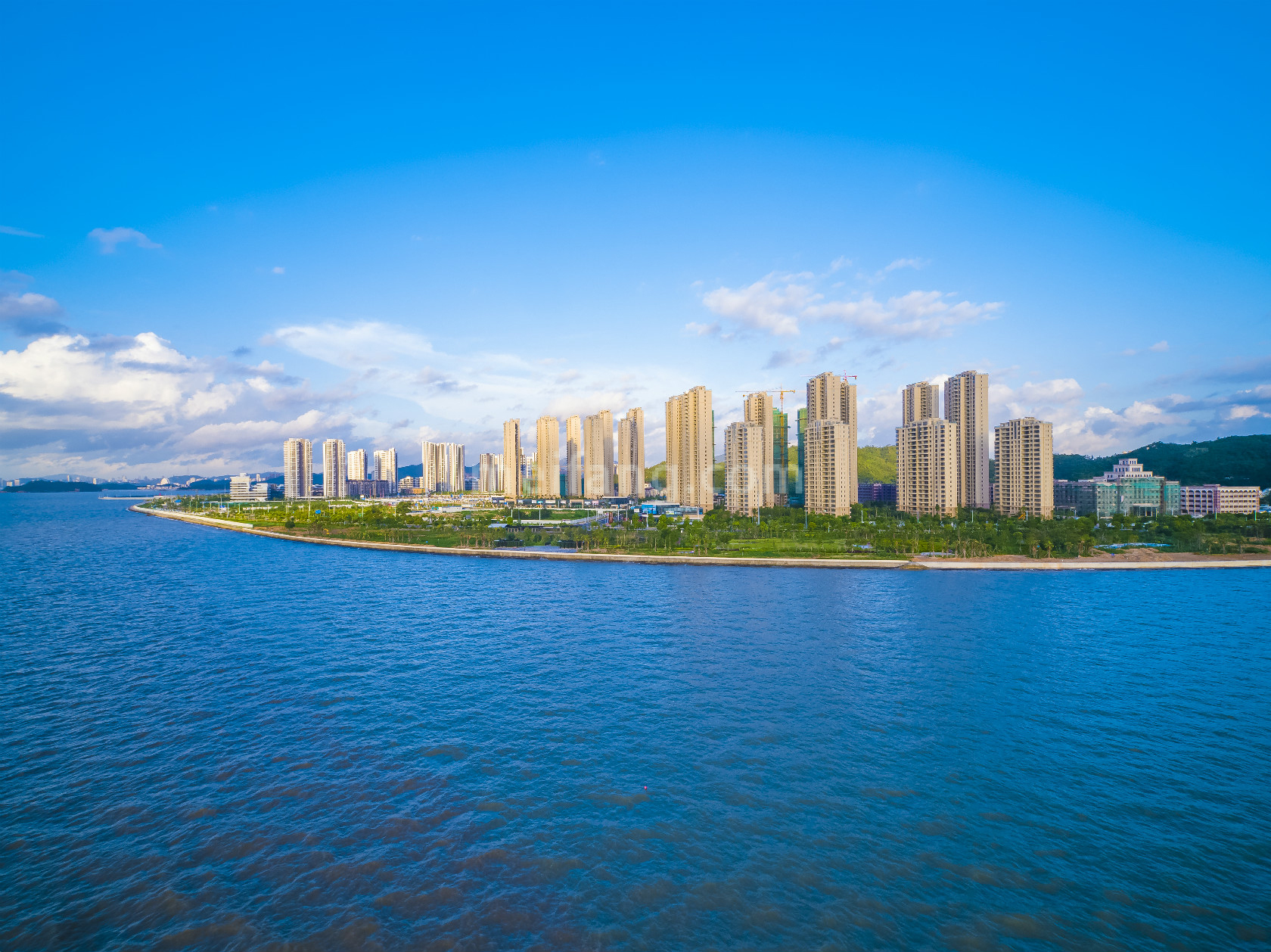 仁恒滨海半岛