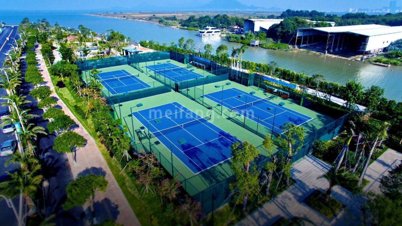 万科红树东岸内部配套：球场