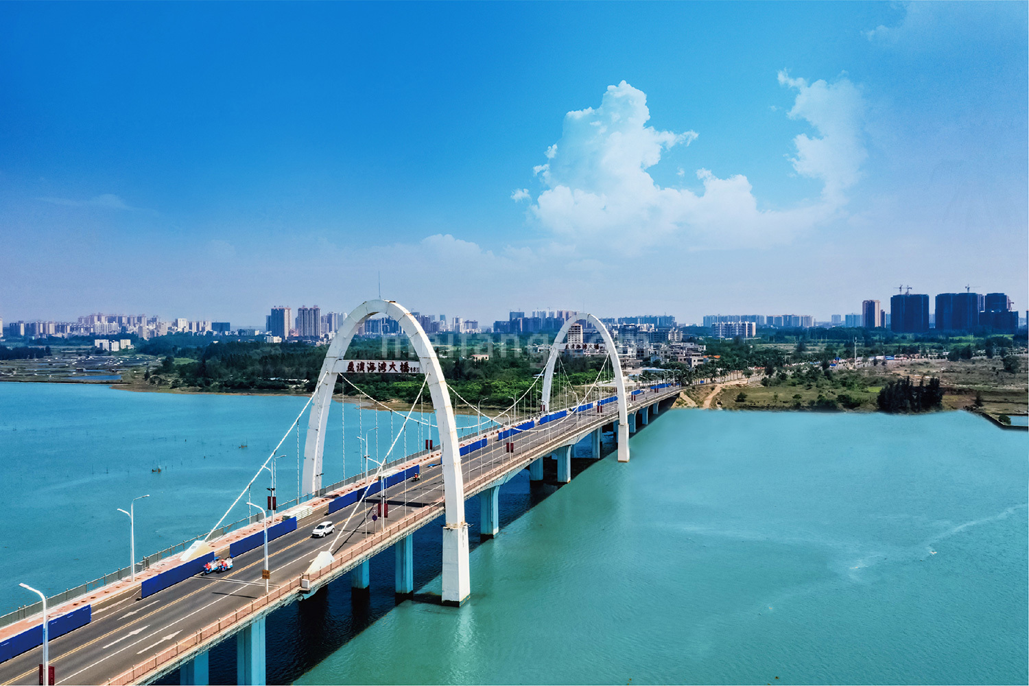 鲁能海蓝福源西二区盈滨大桥