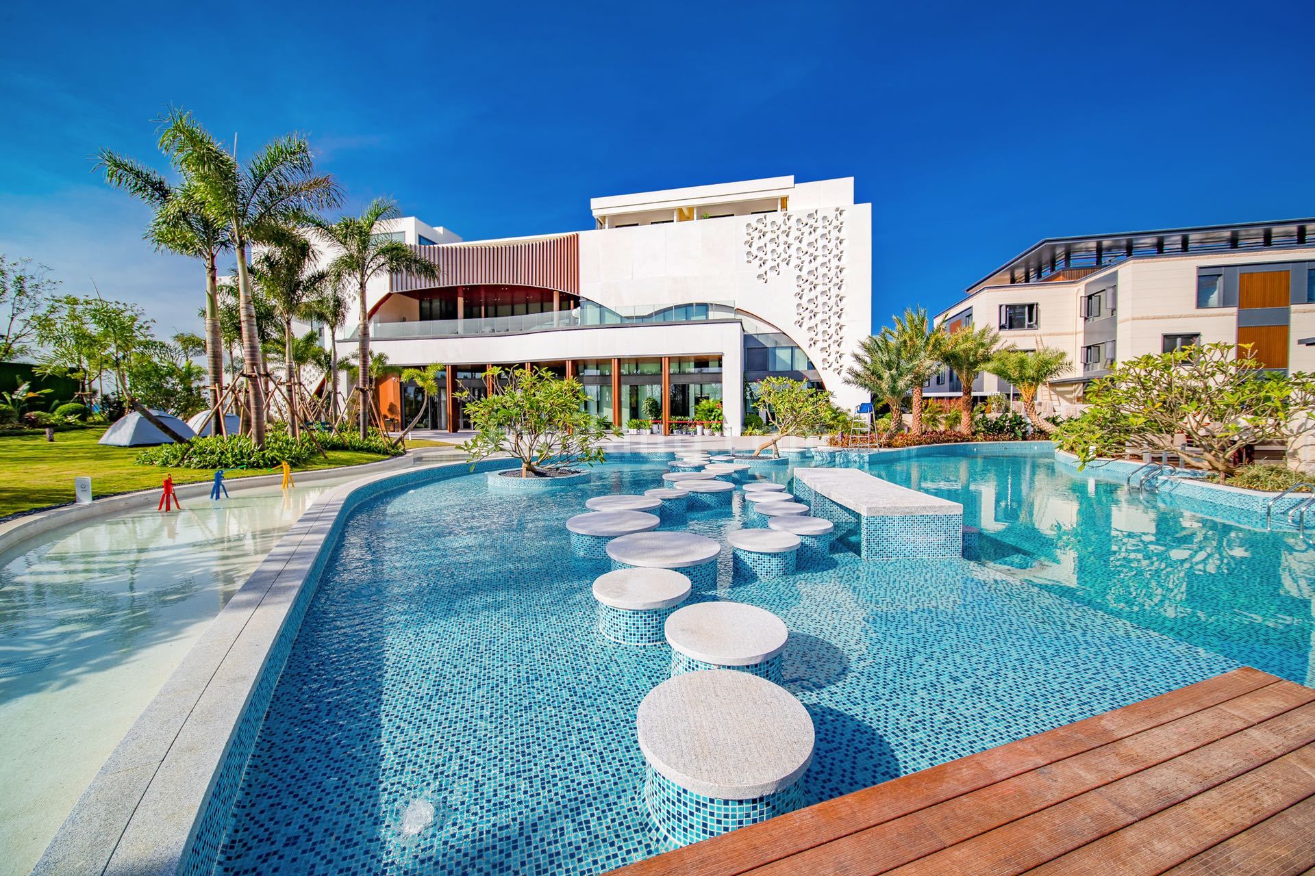 向海金融城萃金里