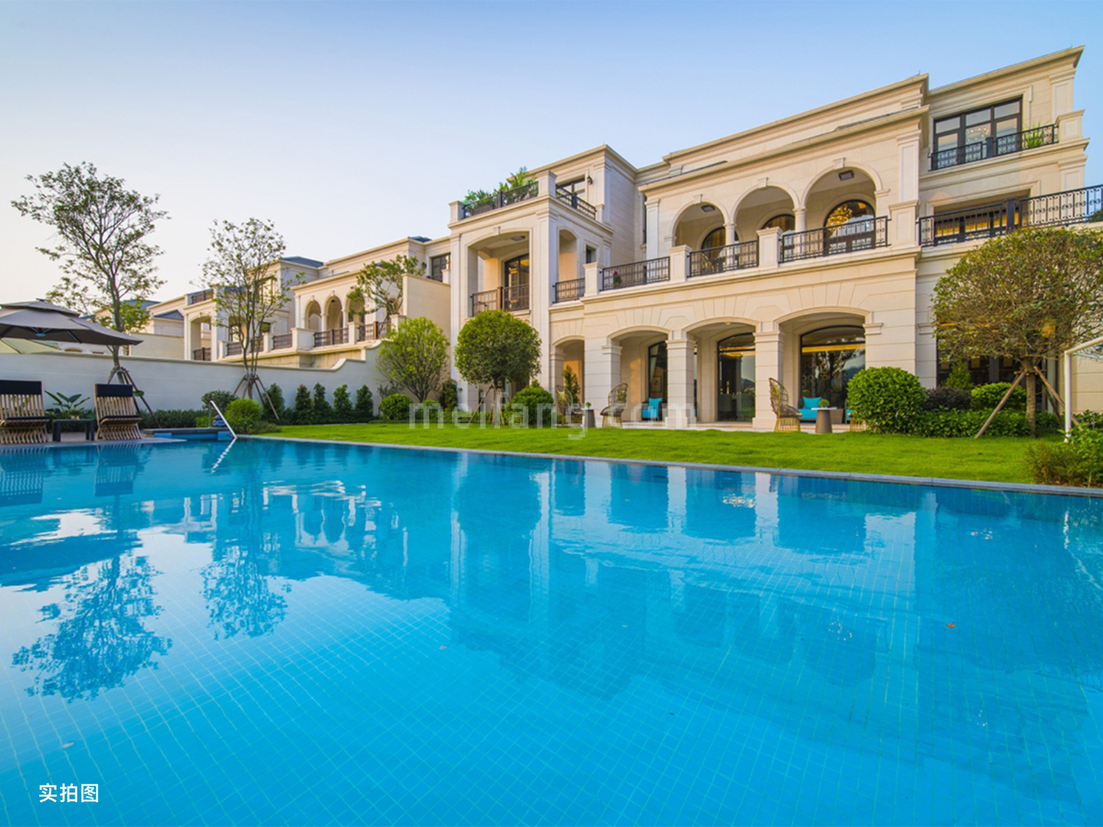 九洲绿城翠湖香山