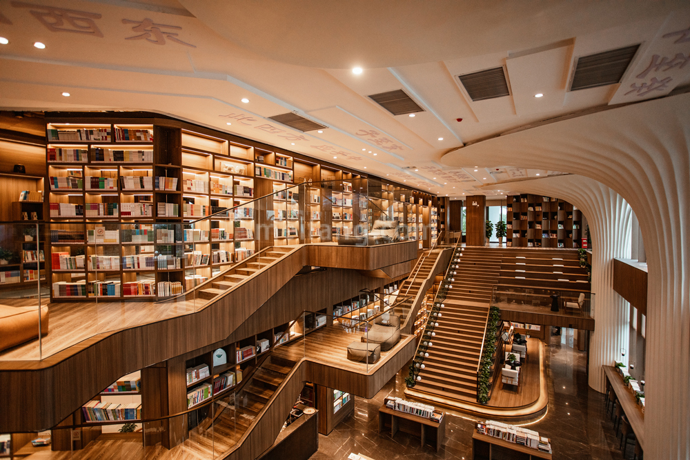 曲江新鸥鹏教育城