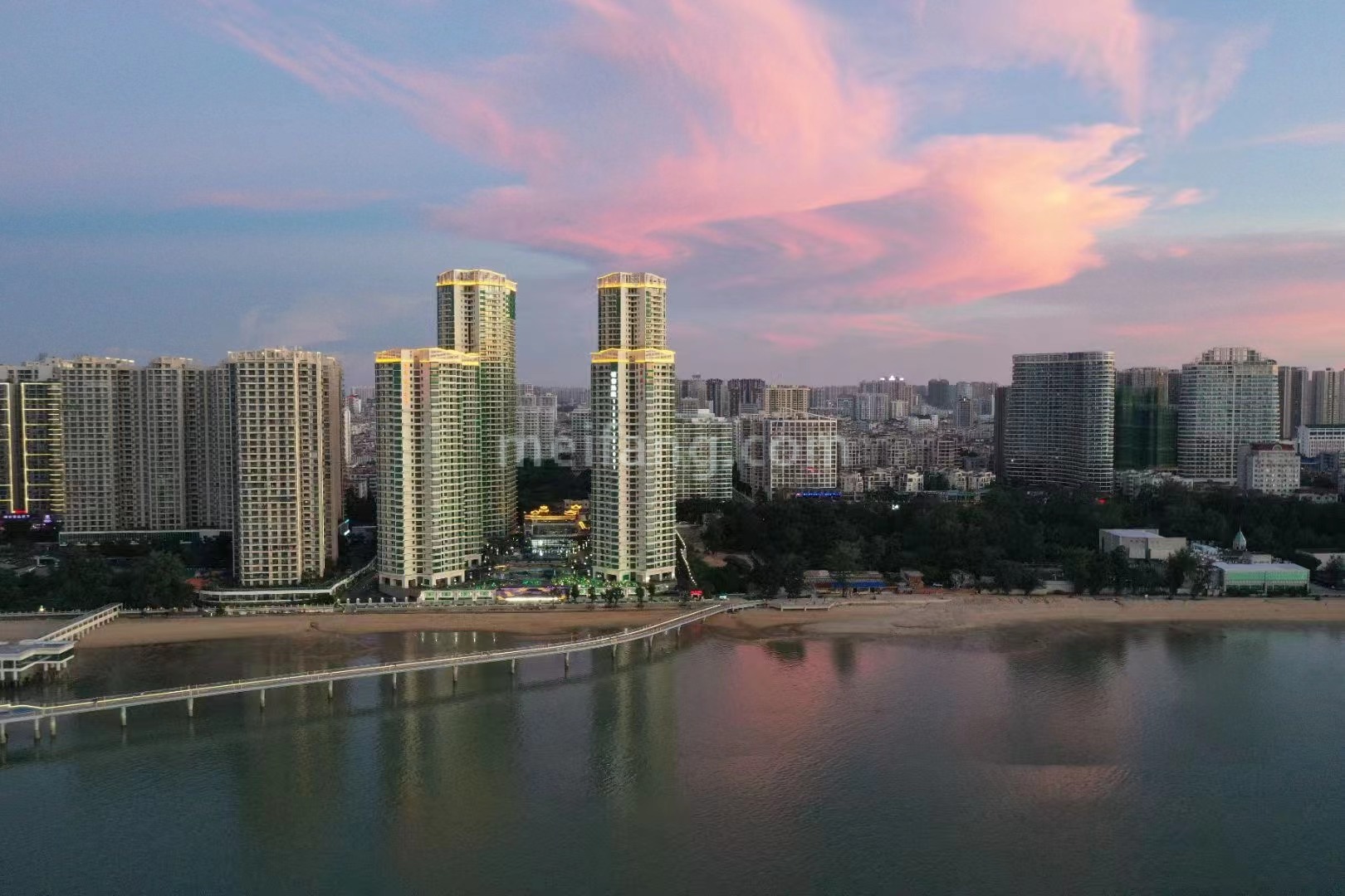 强盛城市海岸