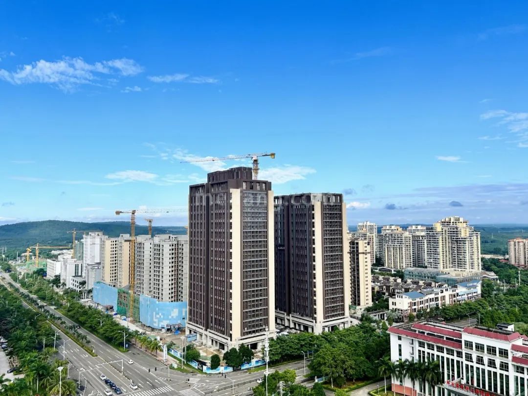 新攀乐锦城大厦