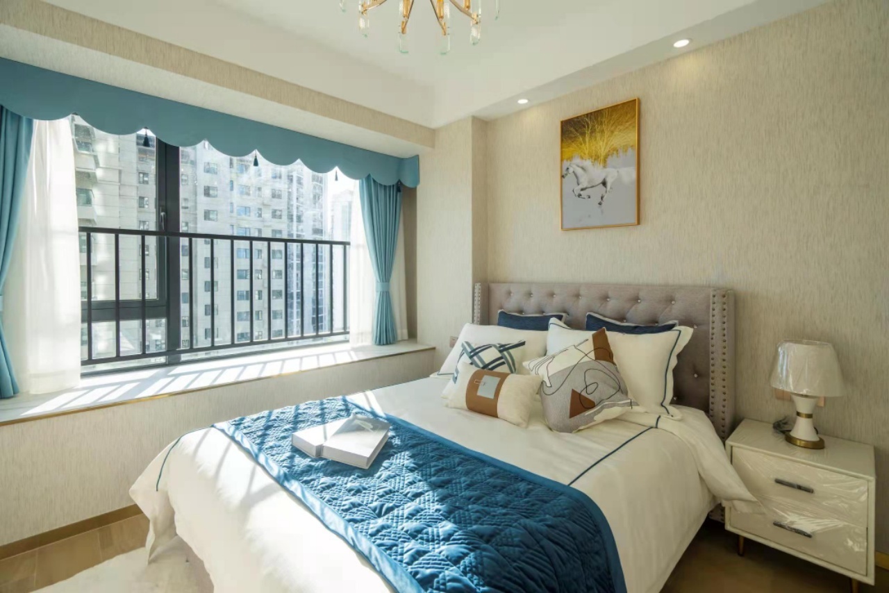 中投悦府 85.36㎡两房两厅两卫样板间